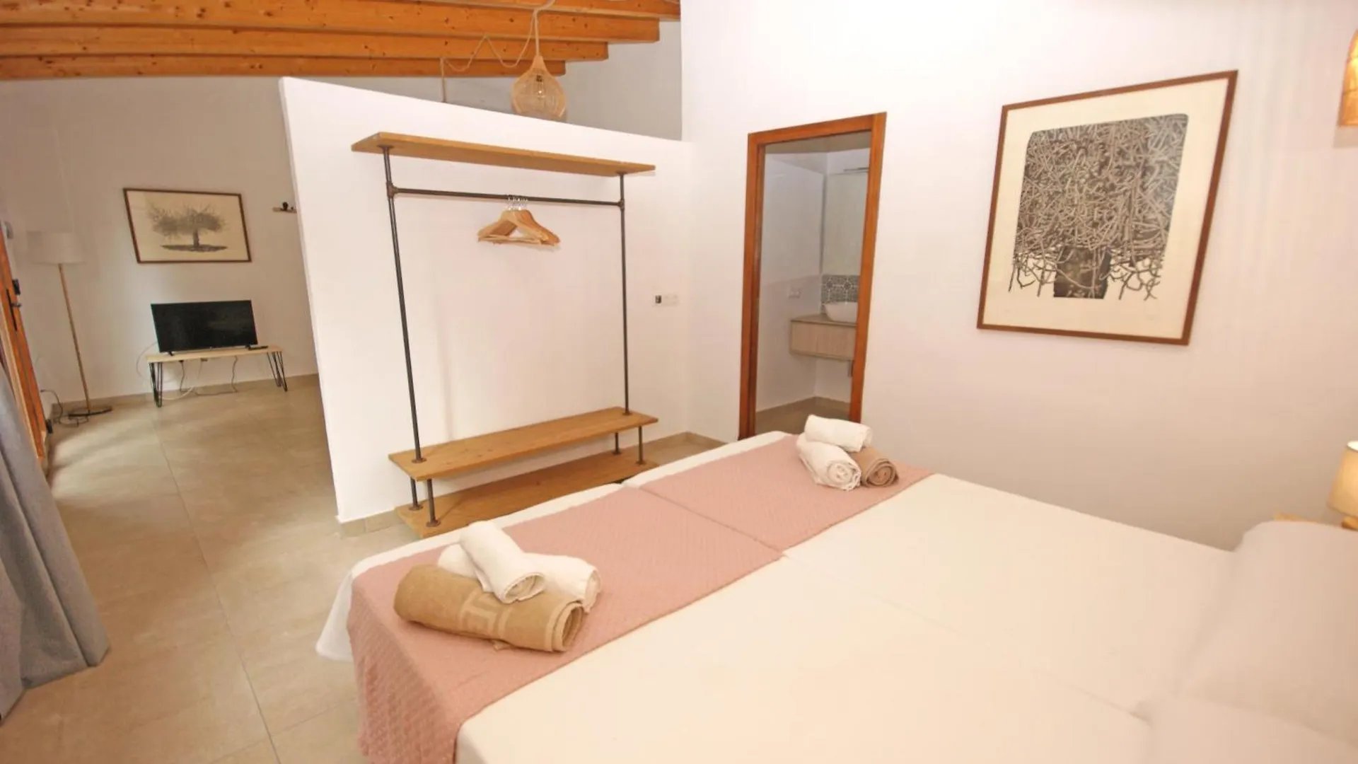Farm stay Agroturisme Rafal Nou Manacor  Spain