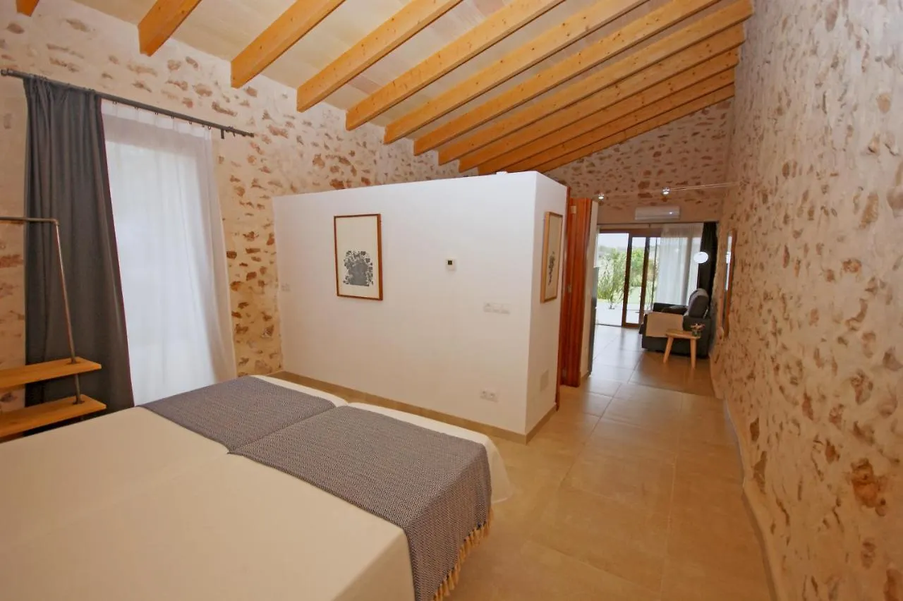 Agroturisme Rafal Nou Manacor  Farm stay