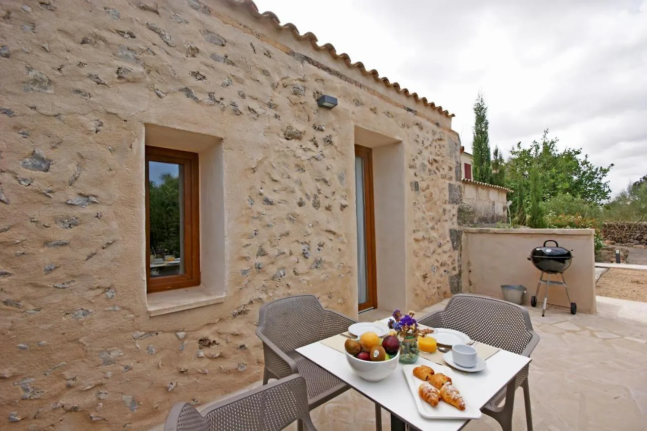 Agroturisme Rafal Nou Manacor  Farm stay